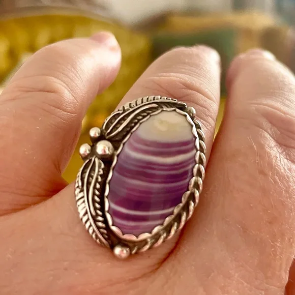 Vintage Sterling Silver Wampum Ring - Picture 4 of 9